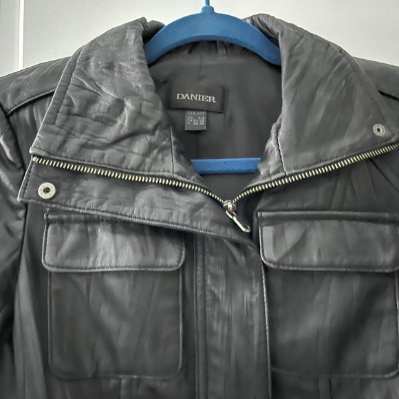 2XS Danier Leather Jacket - Picture 3 of 4